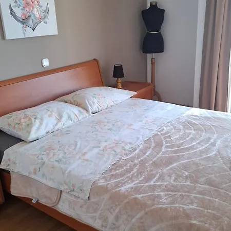 Kimm's Hideaway Apartment